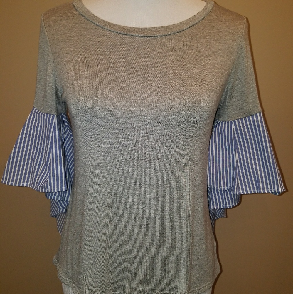 Woven Ruffle Sleeve Knit Top - Picture 2 of 2